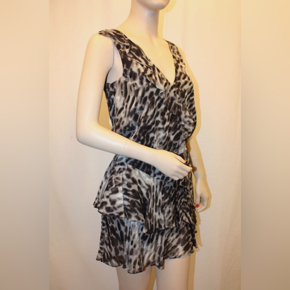 BCBGMaxAzria Gray and Black Patterned Dress